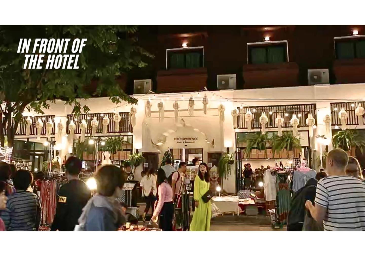 The Experience Walking Street Chiang Mai Hotel Bagian luar foto