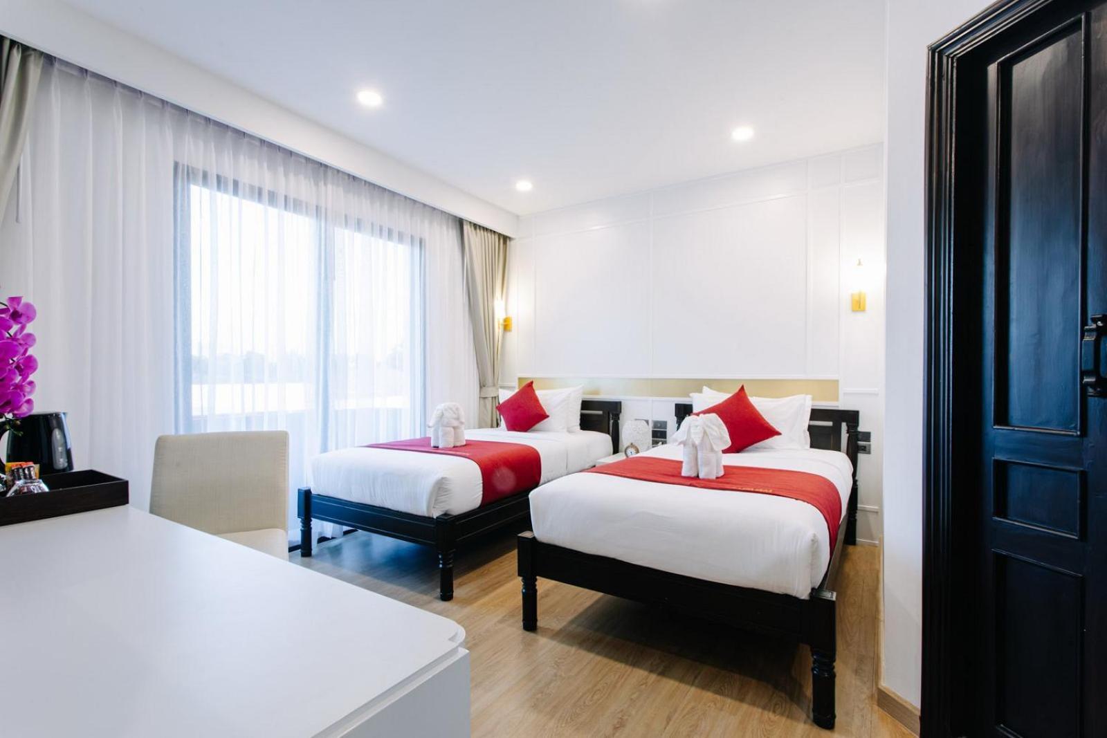 The Experience Walking Street Chiang Mai Hotel Bagian luar foto